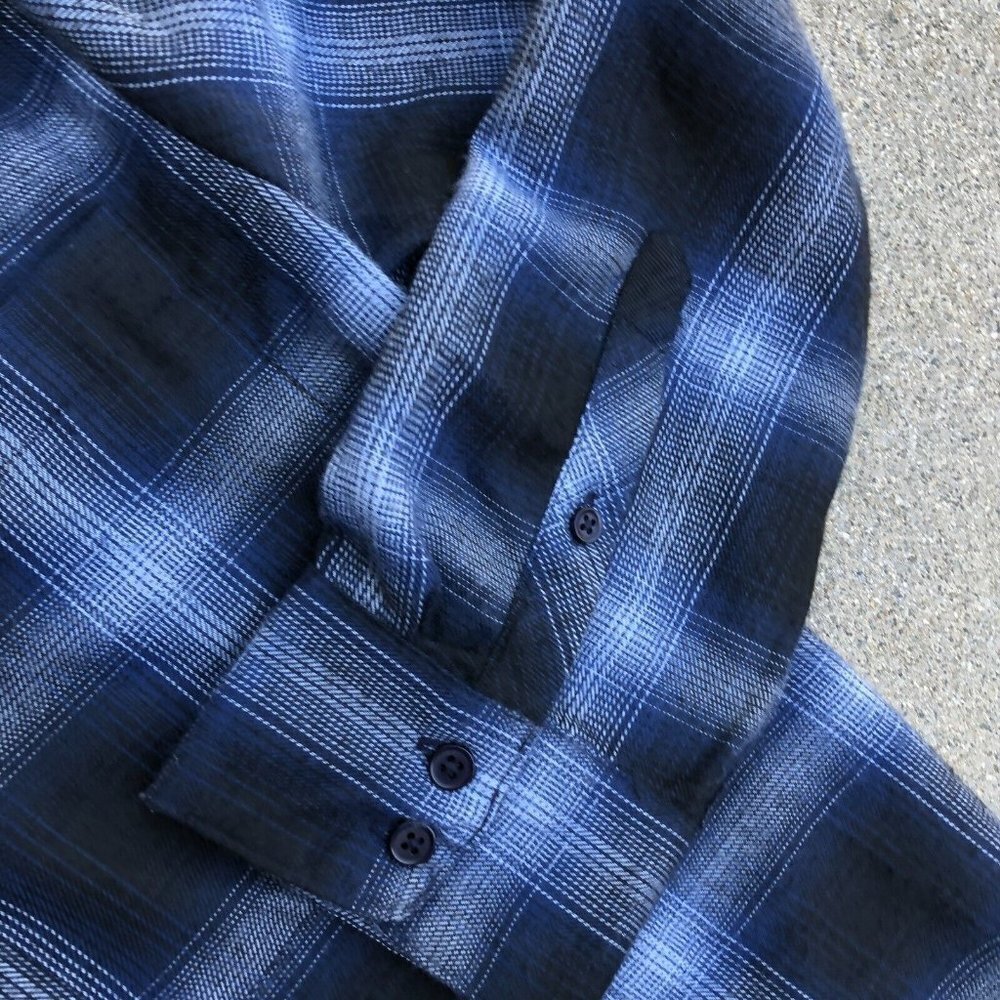 LOLA RIVER Flannel Shirt Women's MEDIUM Oversized Fit Plaid Blue Long Sleeve - Picture 4 of 7